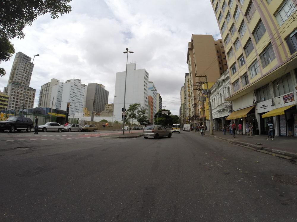 State Hostel - Em Frente Ao Metro São Paulo Eksteriør billede