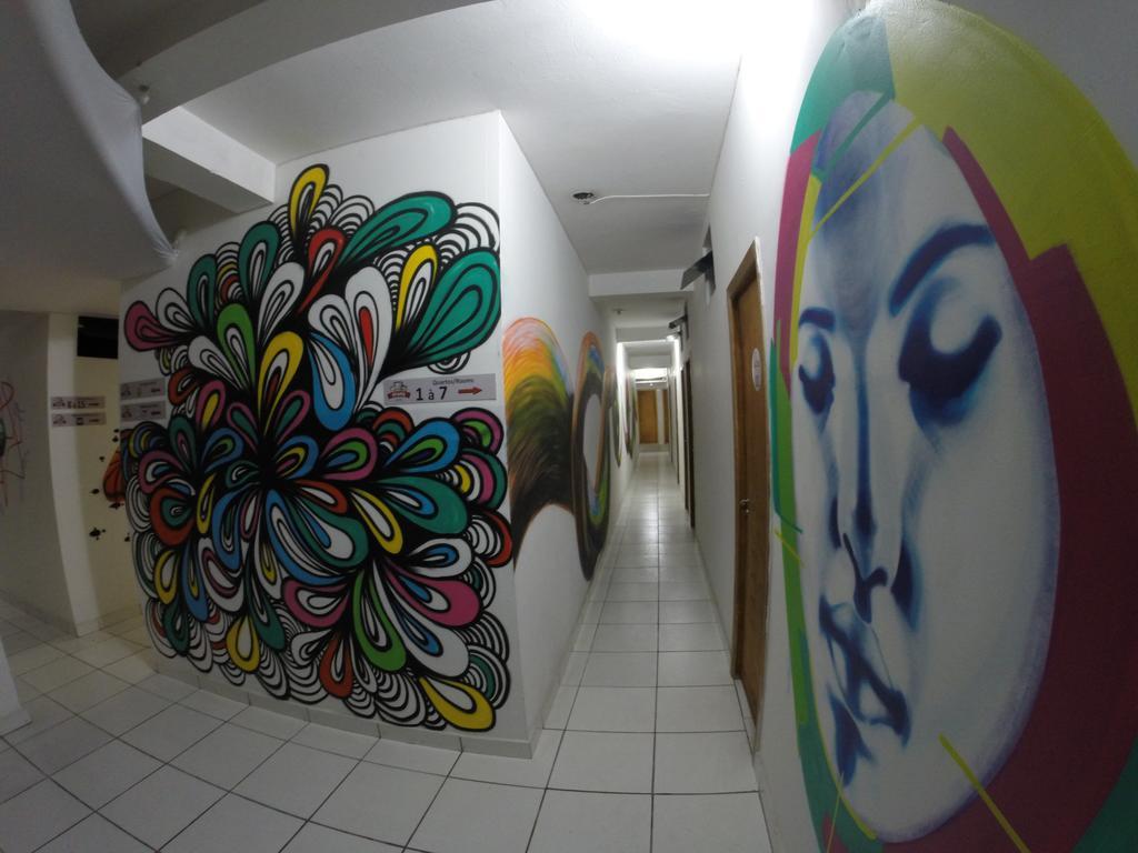 State Hostel - Em Frente Ao Metro São Paulo Eksteriør billede